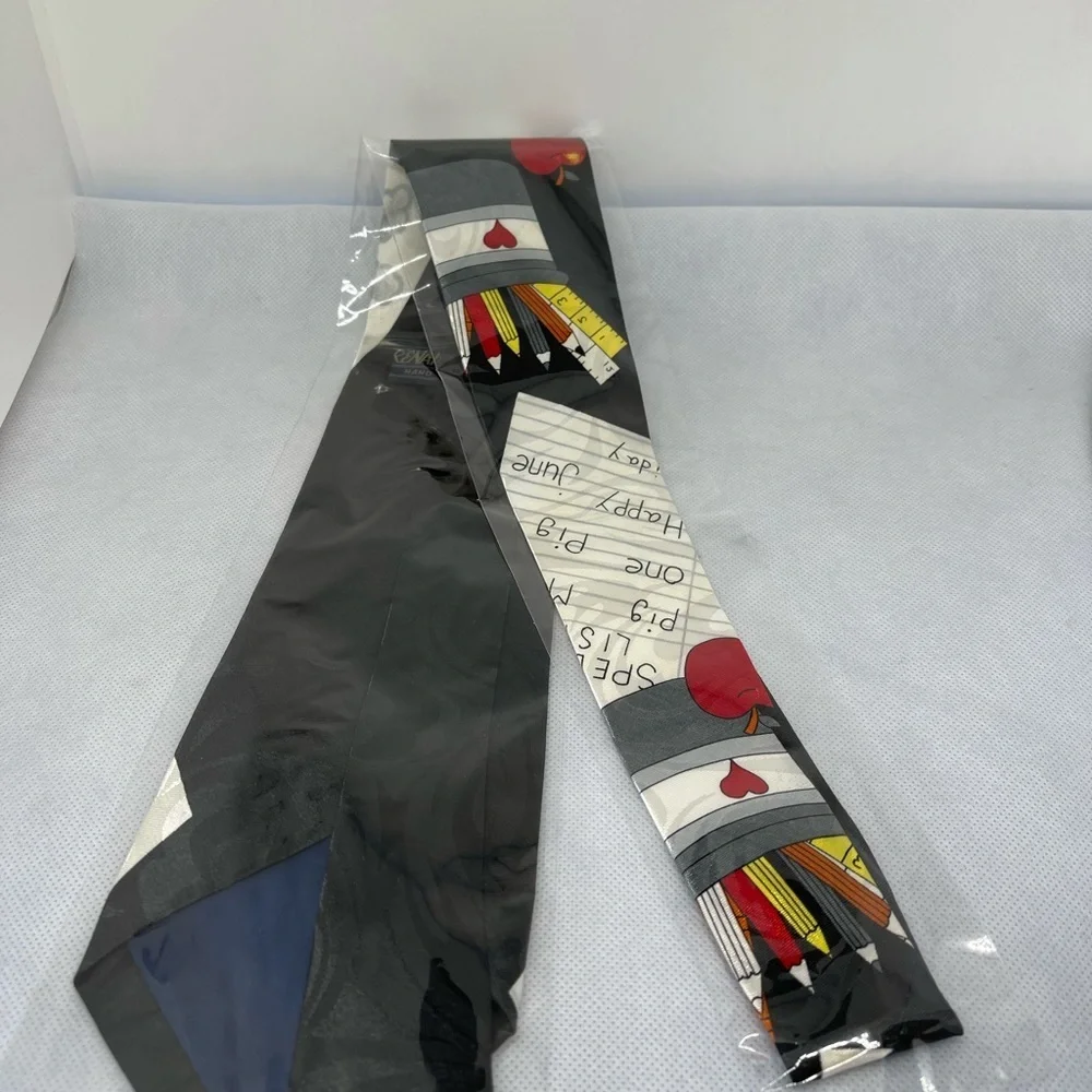 Renaissance Men’s Tie - Picture 3 of 3